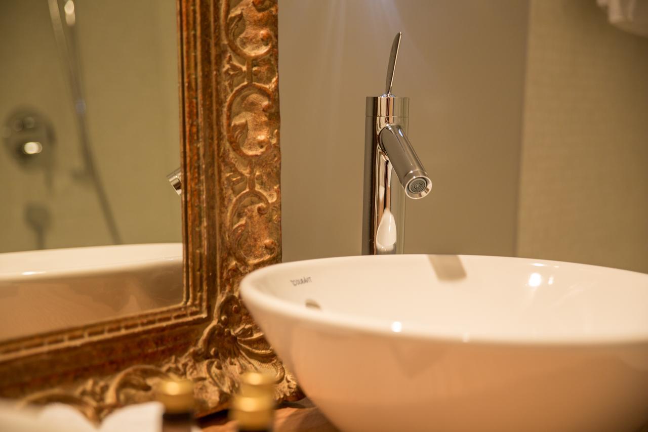 Hotel Krone Regensberg Екстер'єр фото
